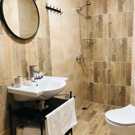 Colors Boutique Къща за гости